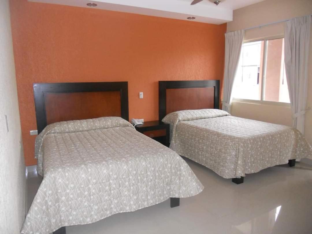 Hotel Los Vergeles Villa Hidalgo  Exteriör bild