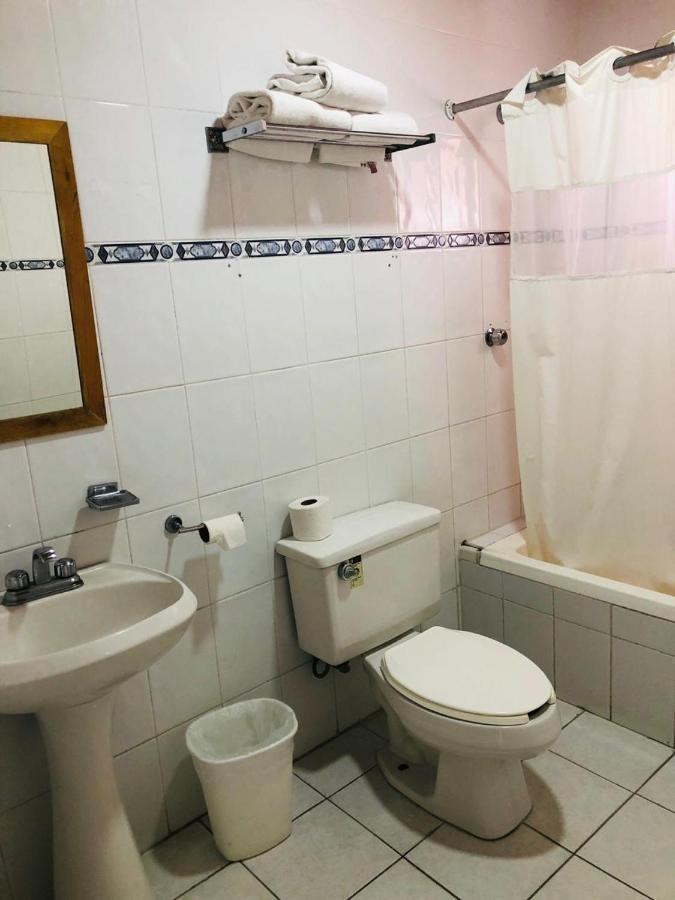 Hotel Los Vergeles Villa Hidalgo  Exteriör bild